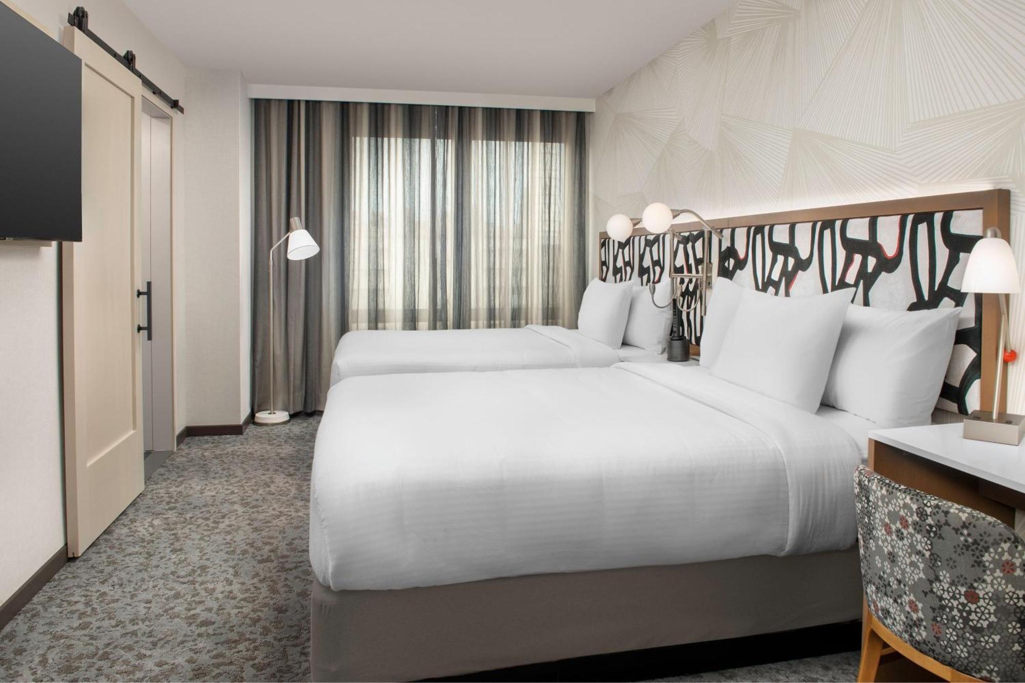 Hotel Springhill By Marriott Queens Nova York